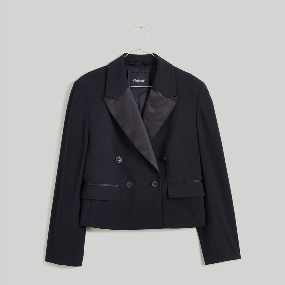 Cropped Tuxedo Blazer - Picture 2 of 11